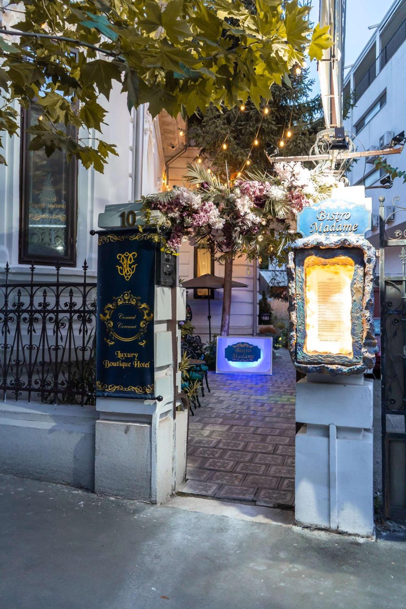 Conacul Coroanei Luxury Boutique Hotel 5*