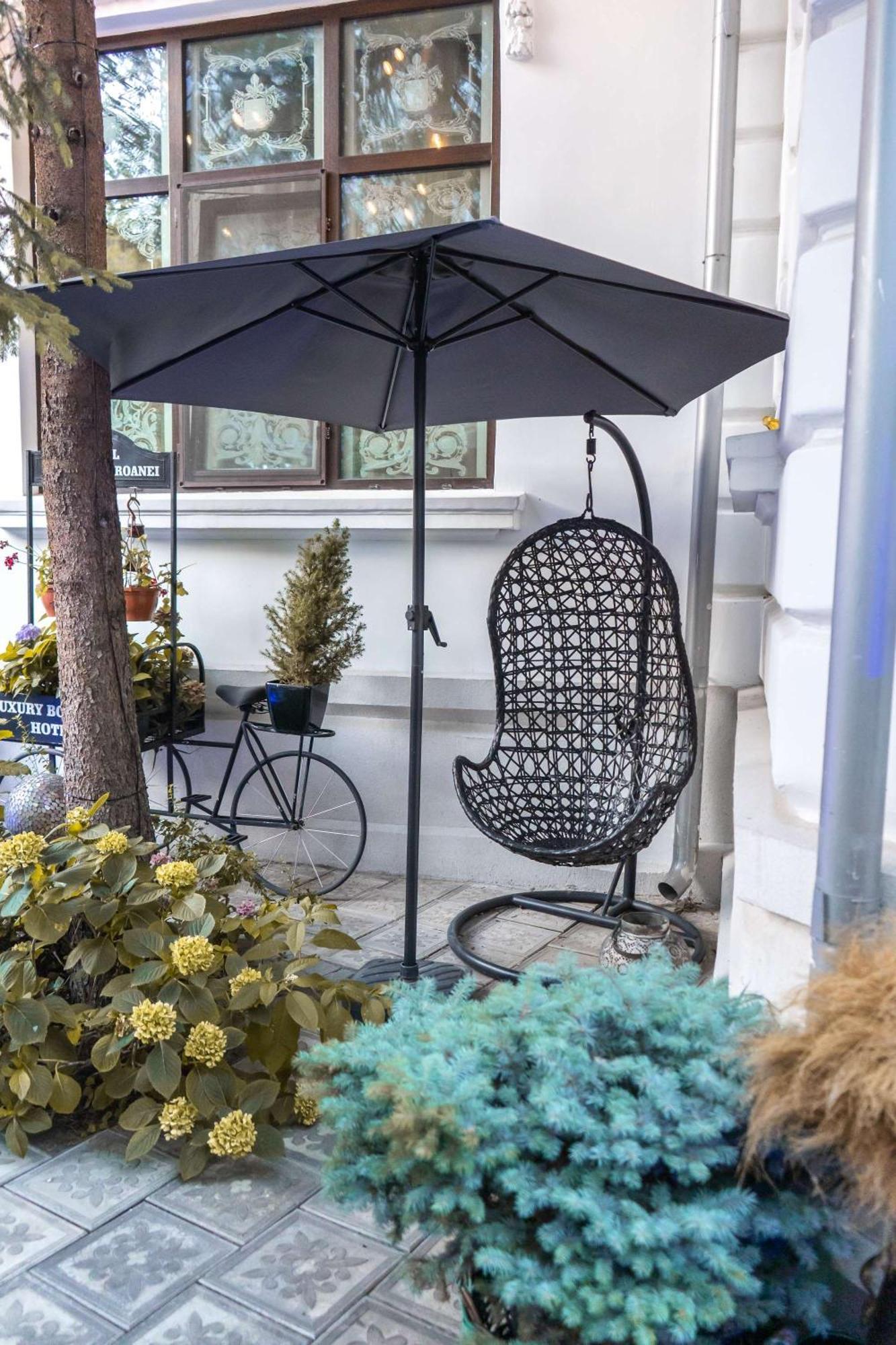Conacul Coroanei Luxury Boutique Bucharest