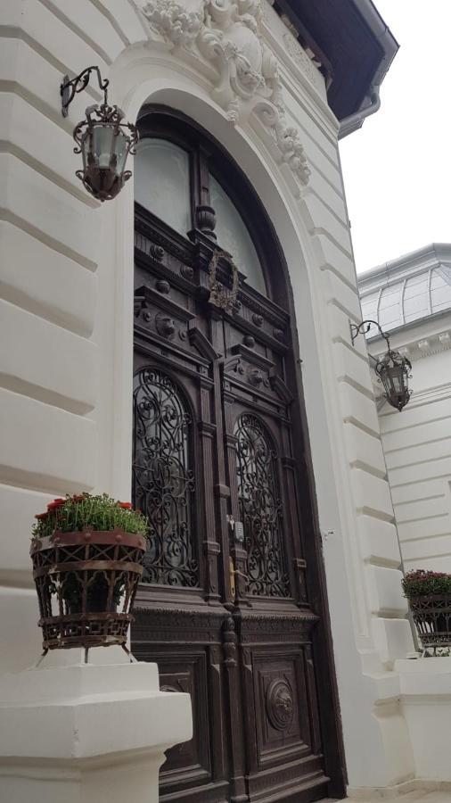 Hotel Conacul Coroanei Luxury Boutique